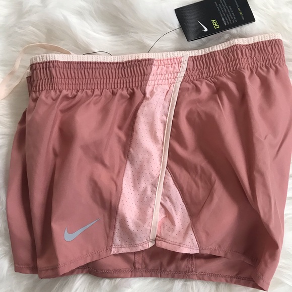 🌸2 for $30🌸 Nike shorts - Picture 2 of 2